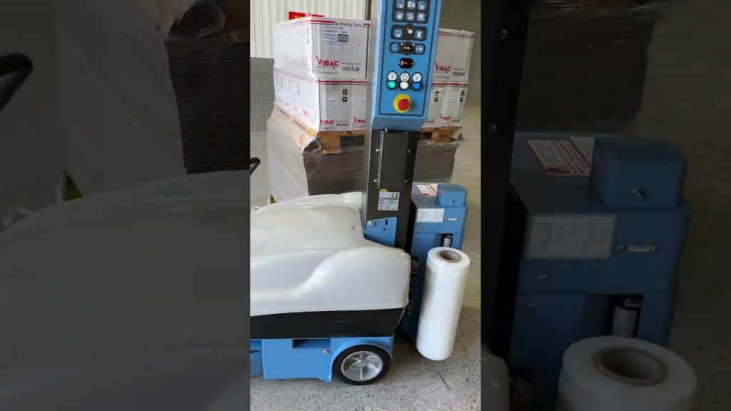 “Revolutionizing Pallet Wrapping: The Advanced Mobile Stretch Wrapping Robot”