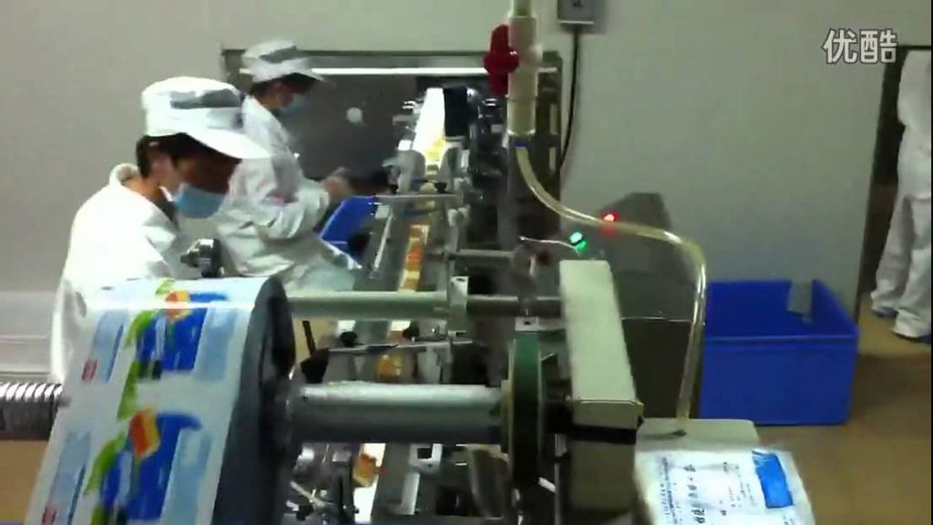 Efficient Bread Packaging with Horizontal Flow Wrapping and Heat Ribbon Coding