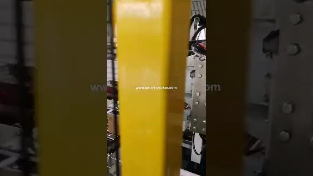 “Efficient Carton Box Palletizing with Advanced Automatic Robot Hand Technology”