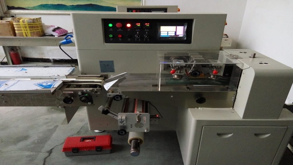 “Efficient Packaging Solutions for Horizontal Film Wrapping of Bearings” “Efficient Packaging Solutions for Horizontal Film Wrapping of Bearings”