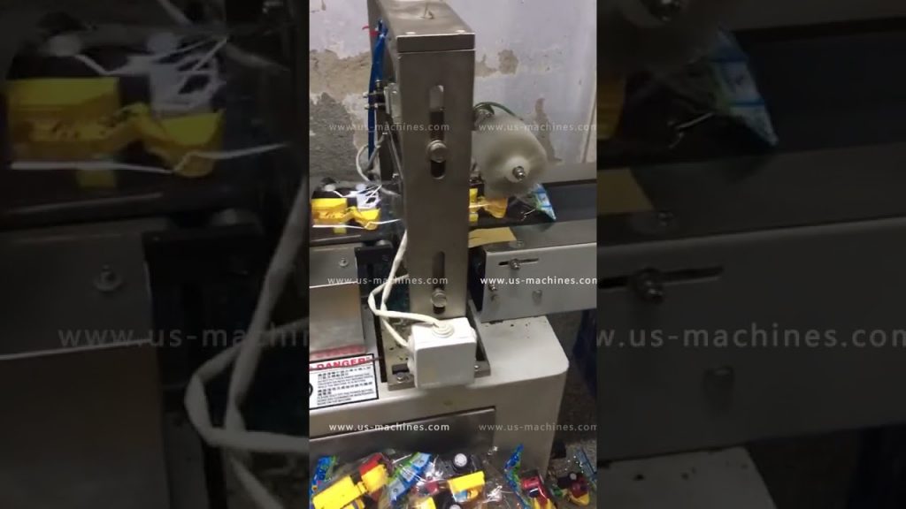 “Efficient Toy Car Truck Wrapping with Horizontal Feeding and Pillow Type Bag Packing”