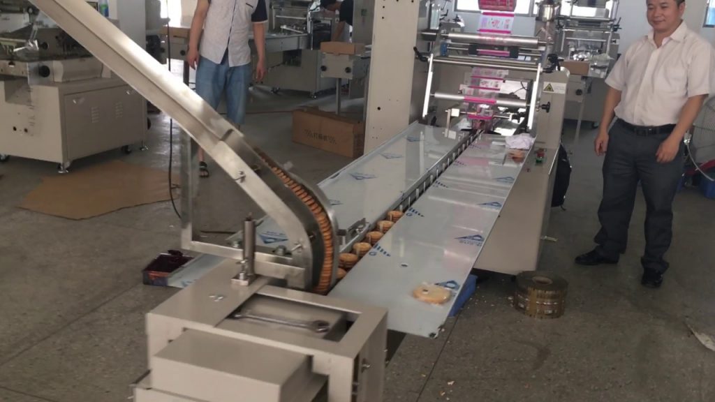 Efficient and Automated Horizontal Wrapping Machine with Biscuit Feeder – ZP-320