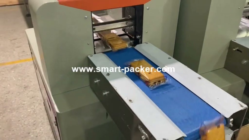“Efficient and Reliable Automatic Horizontal Bag Packaging Machine for Streamlined Flow Packing.”