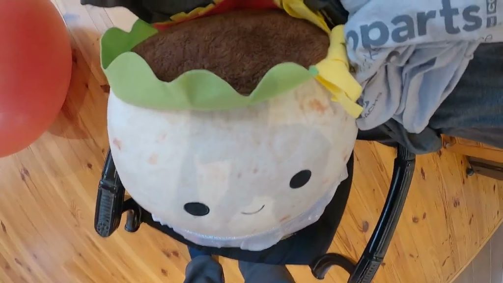 Unboxing Velcro Hat Patches, Big Mouse Pad, and CRG Audio Gear